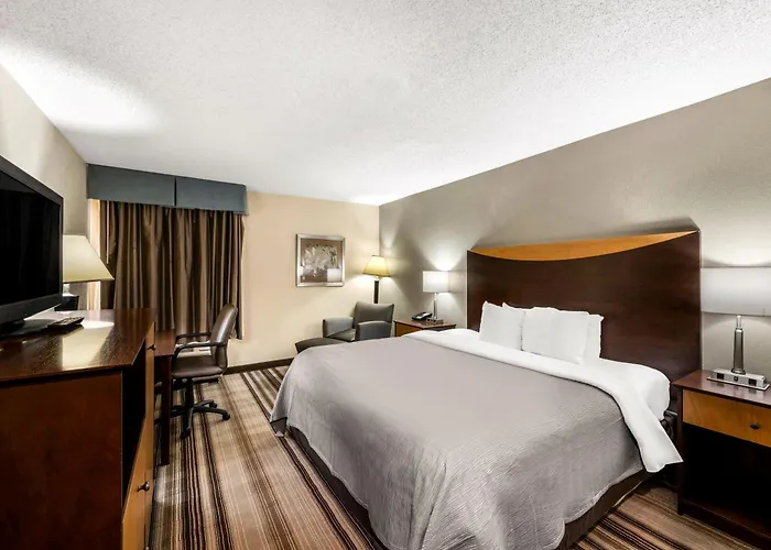 Quality Inn I-81 Exit 23
