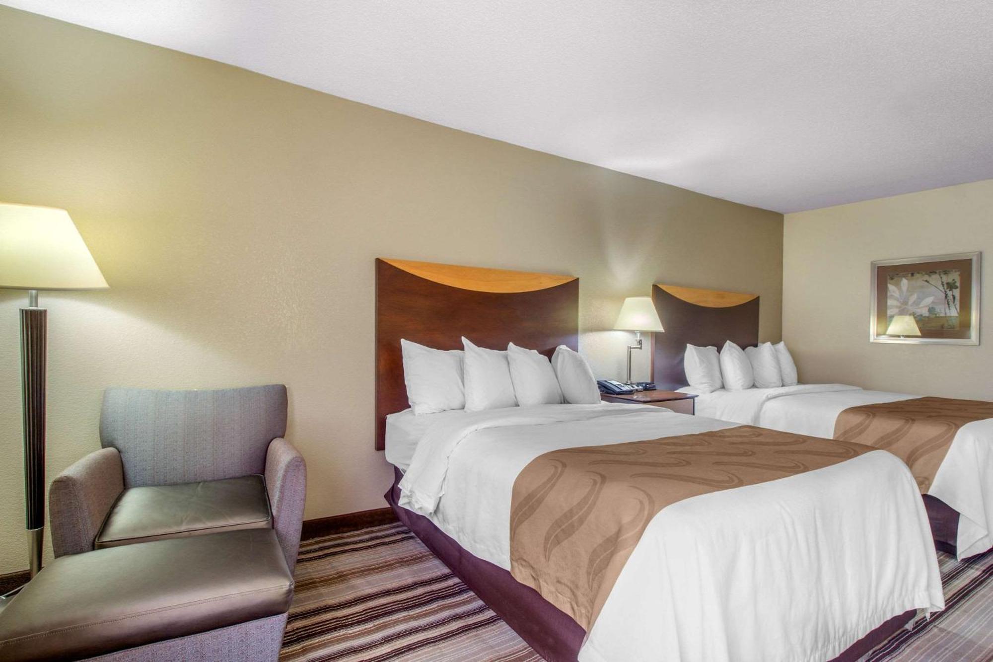 Quality I-81 Exit 23 Mini-hôtel 2*
