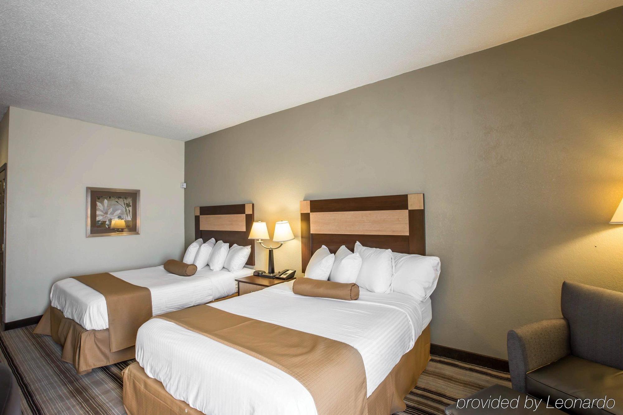 Inn Quality I-81 Exit 23 2*