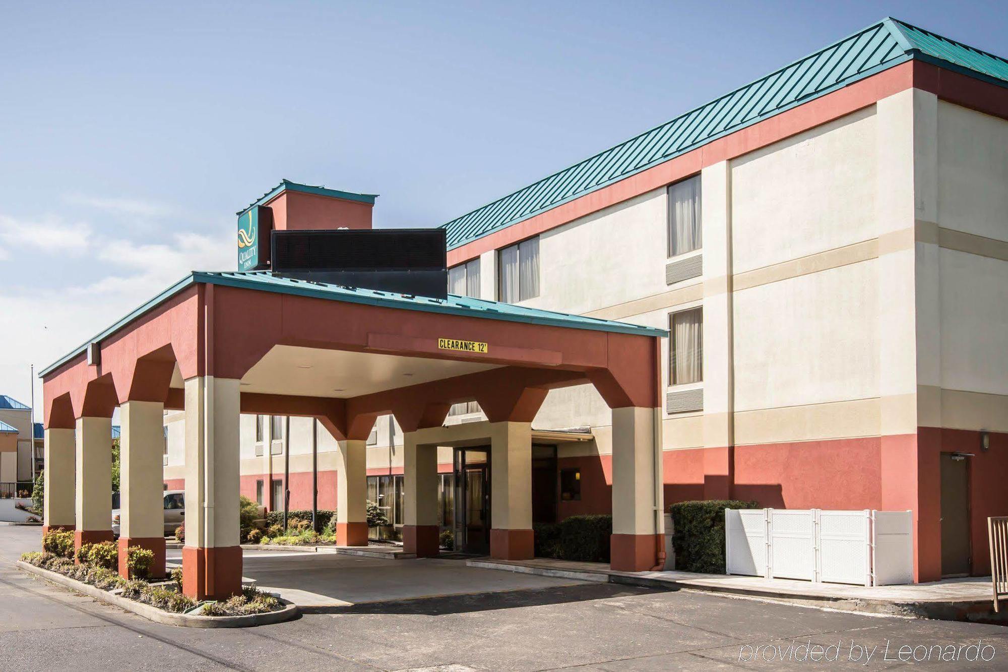 Inn Quality I-81 Exit 23 2*